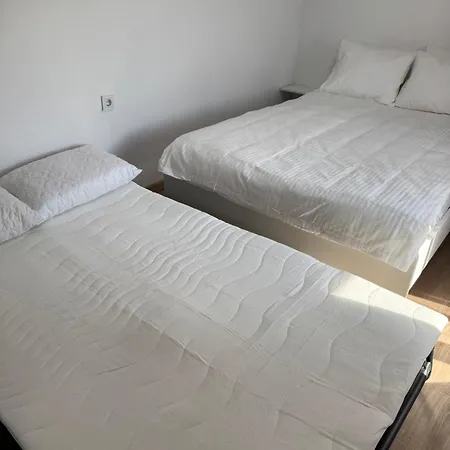 Cozy In 2 Apartamento Ardino